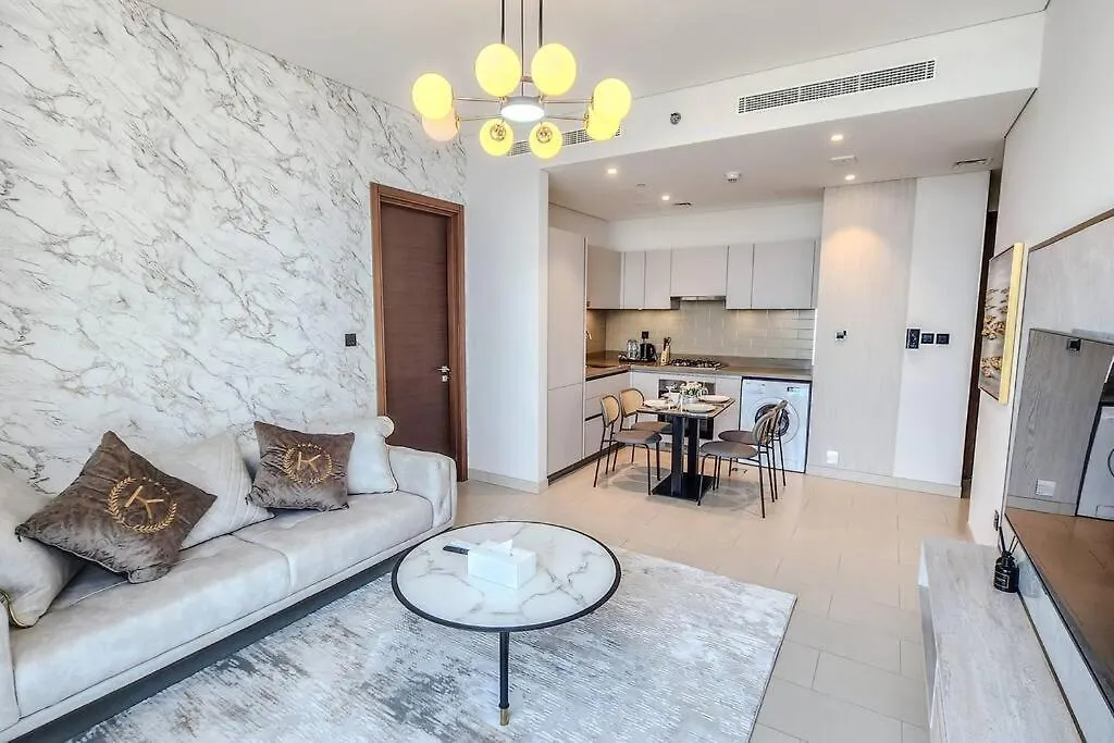 Stay By Latinem Luxury 2Br Holiday Home Cvr B3107 Near Burj Khalifa Dubai Apartment