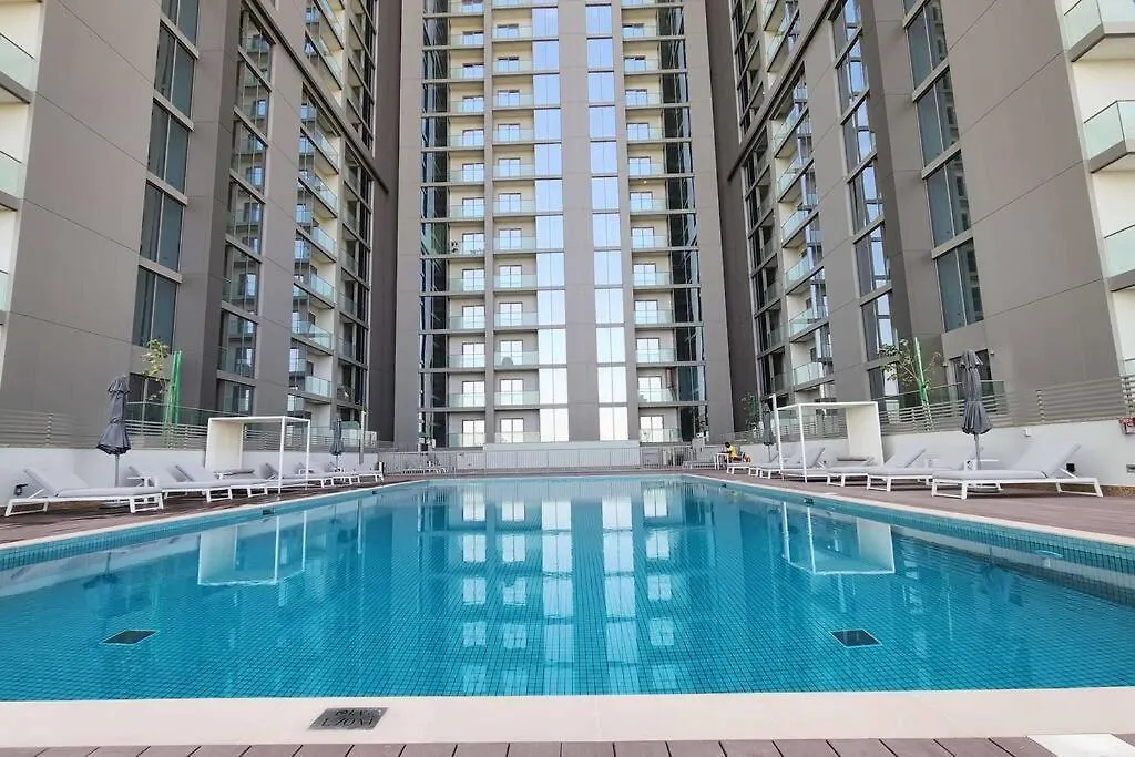 アパート Stay By Latinem Luxury 2Br Holiday Home Cvr B3107 Near Burj Khalifa ドバイ アラブ首長国連邦